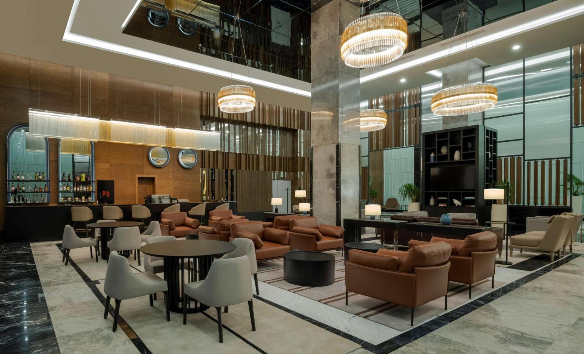 Готель Doubletree By Hilton Маніса Екстер'єр фото